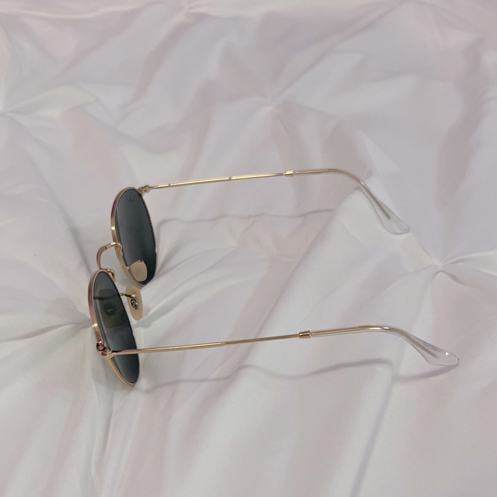 Ray-bans sunglasses - Picture 2 of 4
